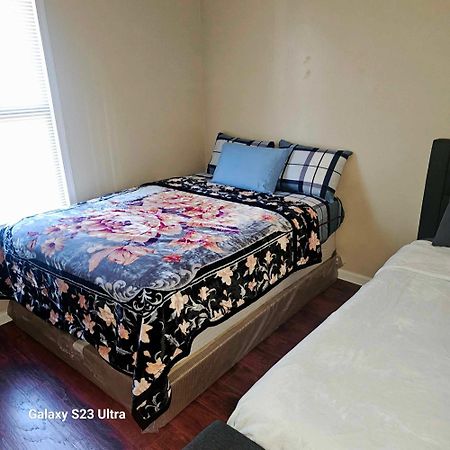 Divine Villa & Resorts Guest House - 283 Lehigh Ave Newark Exteriér fotografie