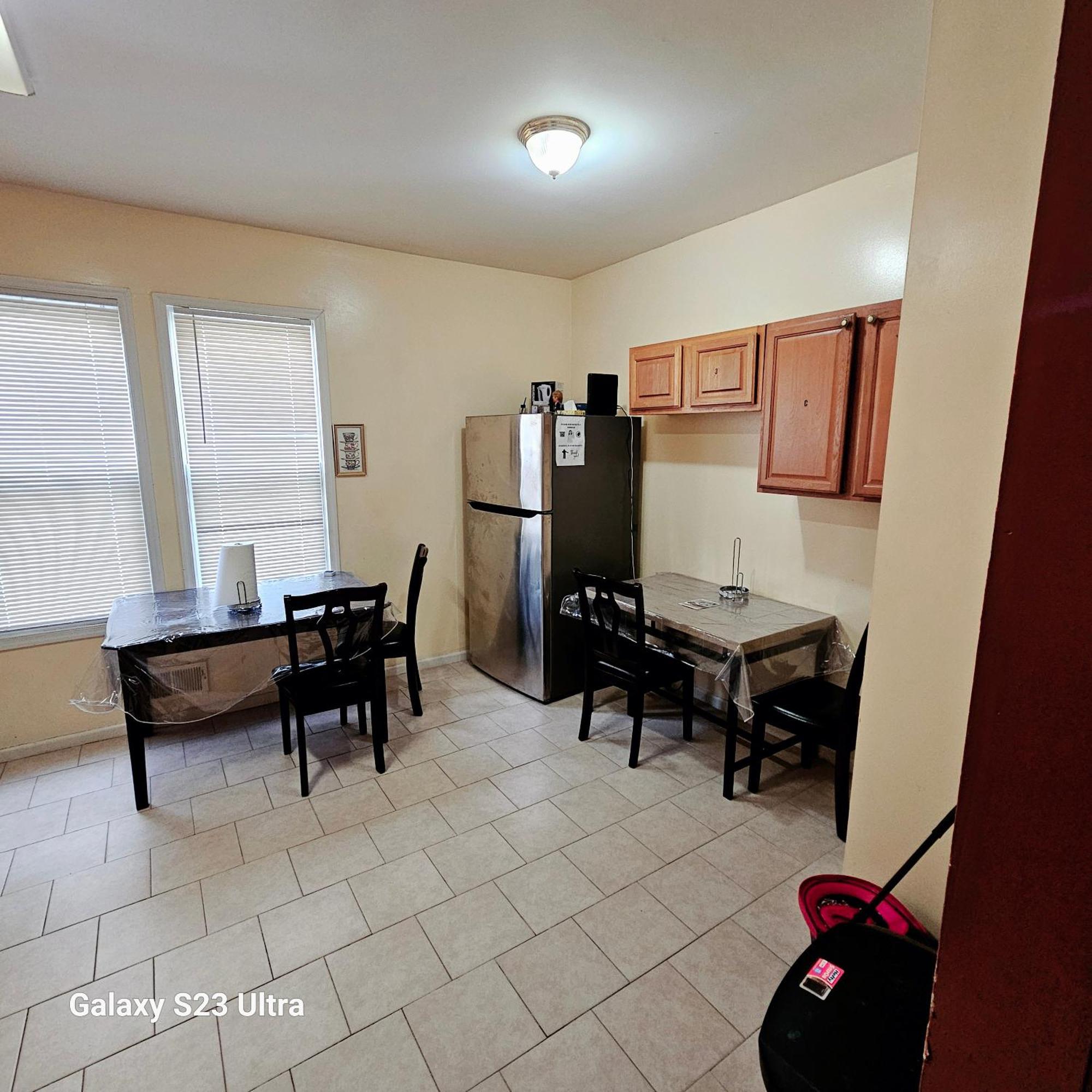 Divine Villa & Resorts Guest House - 283 Lehigh Ave Newark Exteriér fotografie
