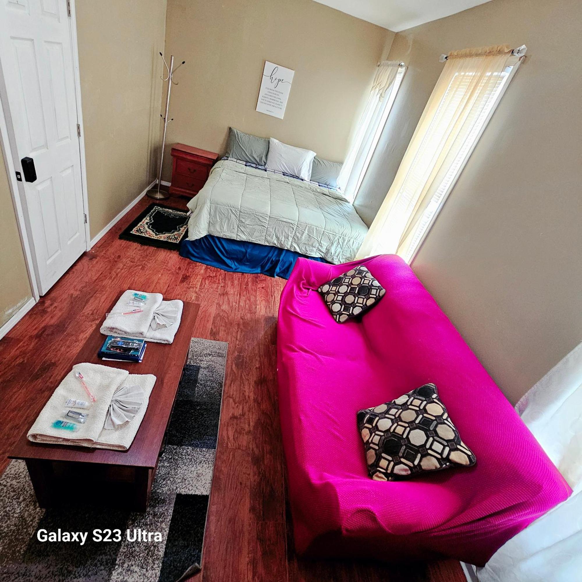 Divine Villa & Resorts Guest House - 283 Lehigh Ave Newark Exteriér fotografie